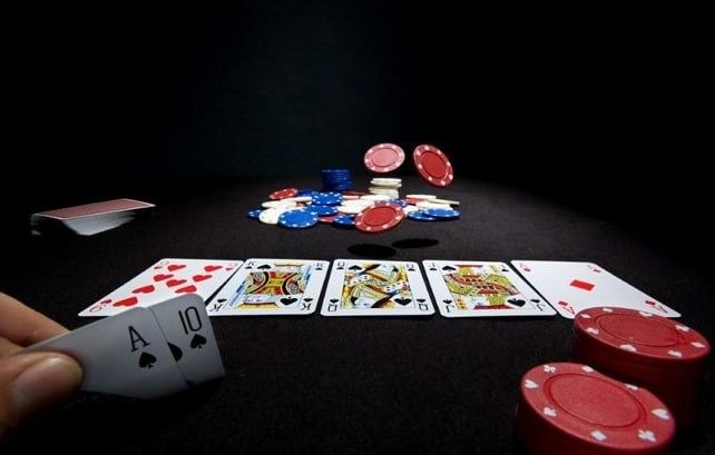 TEEN PATTI REAL کیسینو میں ایک آن لائن گیم کا انتخاب کریں۔